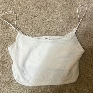 Wilfred White Women's Crop Top